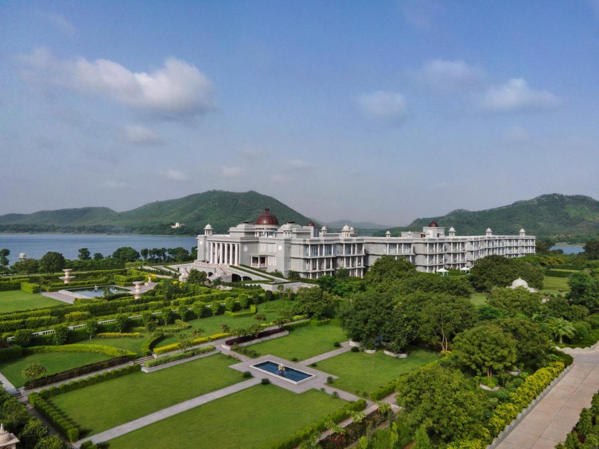 Raffles Udaipur Hotel Exterior photo