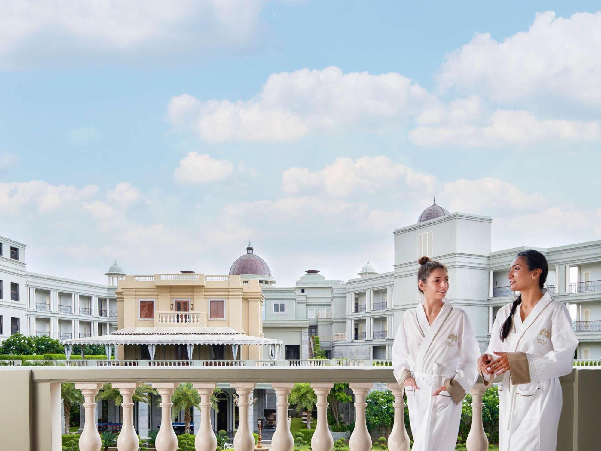Raffles Udaipur Hotel Exterior photo